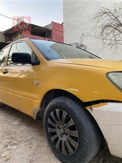 میتسوبیشی لانسەر